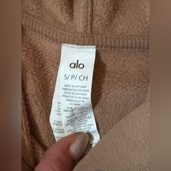 Alo Yoga Toasted Almond Brown Accolade Hoodie Sweatshirt SZ. S EUC - Picture 4 of 4